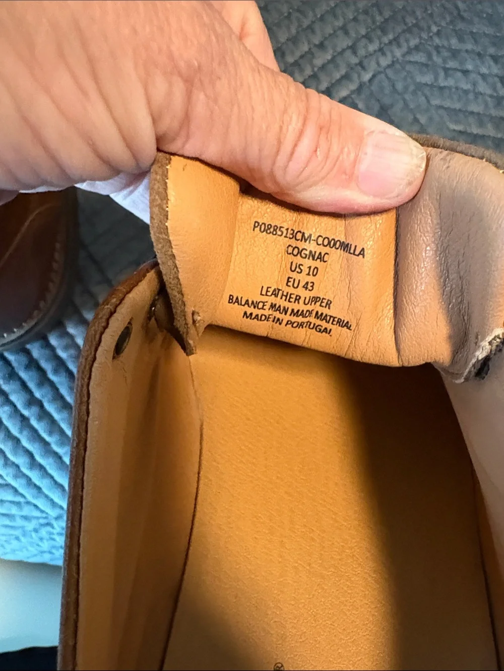 Liverpool sleek leather